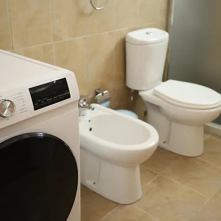 Del Sol * Golem (Tirana)