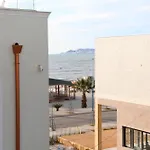 Del Sol Διαμέρισμα Golem (Tirana)